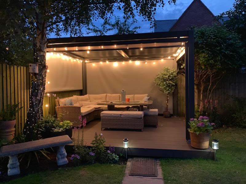 Lynx - 3m x 3m Manual Louvre Roof Pergola