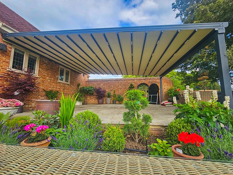 Vega Wall Mounted - 5m x 3.5m Electric Retractable Awning