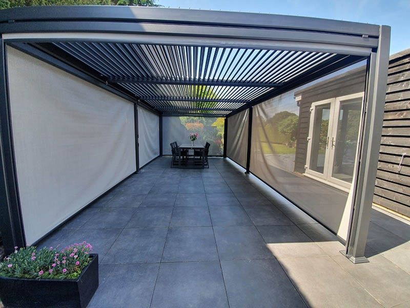 Lynx - 3.5m x 7.2m Manual Louvre Roof Pergola