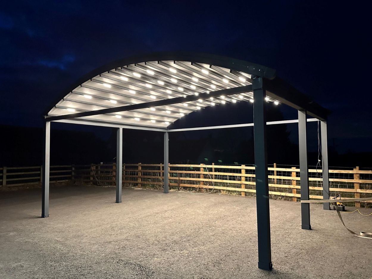 Vega Crescent - 5m x 7m Electric Retractable Awning